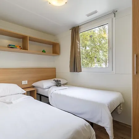 Üdülőpark Mobile Homes Banko In Bijela Uvala And Zelena Laguna 4*